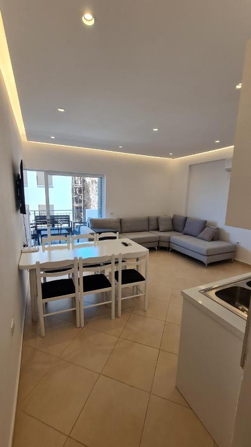 Sea And City View Apartment Saranda Zewnętrze zdjęcie